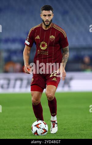 Rome, Italie. 24 octobre 2024. Mario Hermoso de Roma en action lors de l'UEFA Europa League, phase de Ligue, match de football de la journée 3 entre AS Roma an Banque D'Images