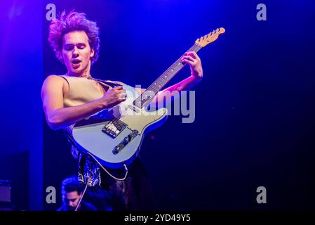 Concert de musique - James Bruner - Barns d'ouverture Courtney & The Struts James Bruner Milan fabrique Italy Copyright : xMirkoxFava/TSCKx/xLiveMediax LPM 1573568 Banque D'Images