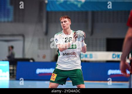 Hambourg, Deutschland. 24 octobre 2024. Jonathan Edvardsson (TSV Hannover-Burgdorf, #26) GER, Handball Sport Verein Hamburg v. TSV Hannover-Burgdorf, Handball, Bundesliga, Spieltag 8, saison 2024/2025, 24.10.2024 Foto : Eibner-Pressefoto/Marcel von Fehrn crédit : dpa/Alamy Live News Banque D'Images