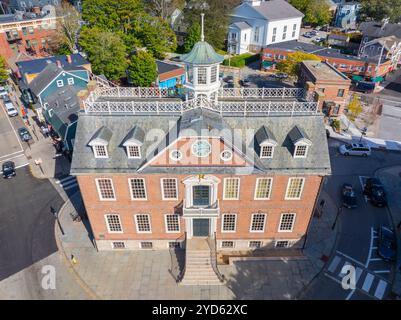 Old Colony House vue aérienne à Washington Square dans le centre-ville de Newport, Rhode Island RI, États-Unis. Ce bâtiment a servi de lieu de rencontre pour la colonia Banque D'Images