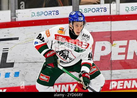 Eishockey DEL - 24/25 - 12. Spieltag : Düsseldorfer EG vs Augsburger Panther AM 24.10.2024 im PSD Bank Dome in Düsseldorf Augsburgs Andrei Hakulinen (Nr.94) Foto : osnapix Banque D'Images