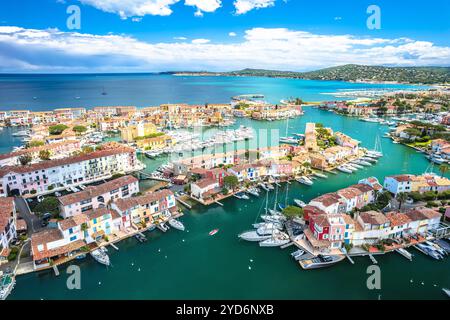 Vue aérienne de la marina du village de plaisance de Port Grimaud Banque D'Images