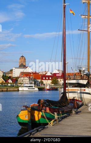 Port de Wolgast, Allemagne Banque D'Images