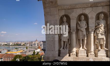 Vues depuis le Bastion des pêcheurs, la colline du château, Budapest, Hongrie. Banque D'Images