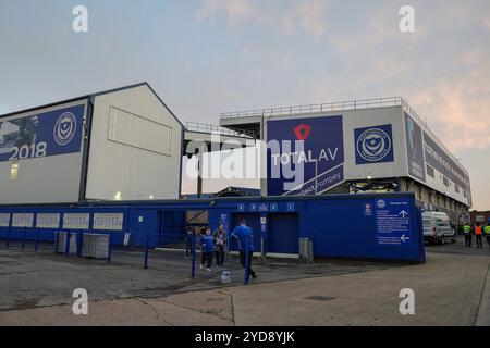 Portsmouth, Royaume-Uni. 25 octobre 2024. Vue générale à l'extérieur du stade pendant le match Portsmouth FC v Sheffield mercredi FC SKY Bet EFL Championship à Fratton Park, Portsmouth, Angleterre, Royaume-Uni le 25 octobre 2024 crédit : Every second Media/Alamy Live News Banque D'Images