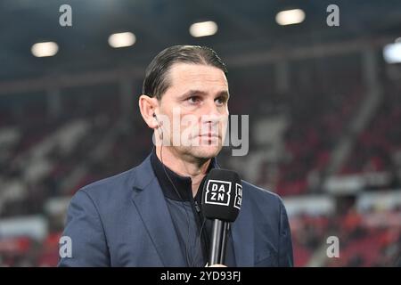 Mainz, Allemagne. 25 octobre 2024. Fussball 1. Bundesliga 8. Spieltag 1. FSV Mainz 05 - Borussia Moenchengladbach AM 25.10.2024 in der Mewa Arena in Mainz Gerardo Seoane ( Gladbach ) la réglementation du LDF interdit toute utilisation de photographies comme séquences d'images et/ou quasi-vidéo. Foto : Revierfoto crédit : ddp Media GmbH/Alamy Live News Banque D'Images