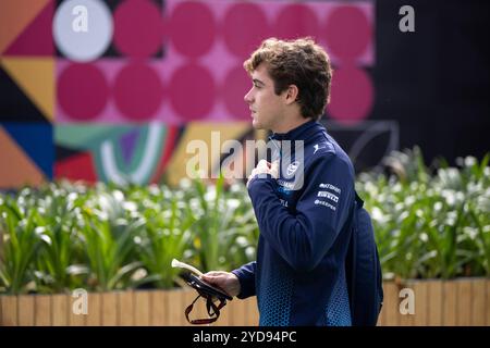 Mexico, Vereinigte Staaten. 25 octobre 2024. Franco Colapinto (Williams Racing, Argentinien, #43), MEX, formel 1 Weltmeisterschaft, grand Prix von Mexiko City, Autodromo Hermanos Rodriguez, Ankunft der Fahrer, 25.10.2024 Foto : Eibner-Pressefoto/Michael Memmler crédit : dpa/Alamy Live News Banque D'Images