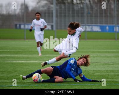 Allemagne, Paderborn, 16. Décembre 2023, Luis Engelns, fils de Daniel Farke, milieu de terrain au SC Paderborn 07, Soccer match B Juniors SC Paderborn 07 Banque D'Images