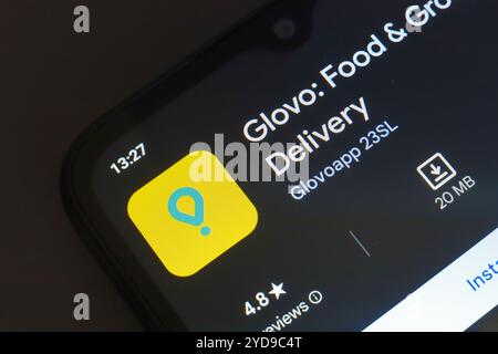 25 octobre 2024, Brésil. Dans cette illustration photo, le logo de l'application Glovo est affiché sur l'écran d'un smartphone Banque D'Images