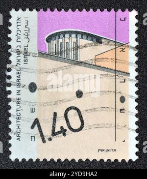 Timbre-poste oblitéré imprimé par Israël, qui montre la maison Weizmann, Rehovot (1936), architecture en Israël, vers 1991. Banque D'Images