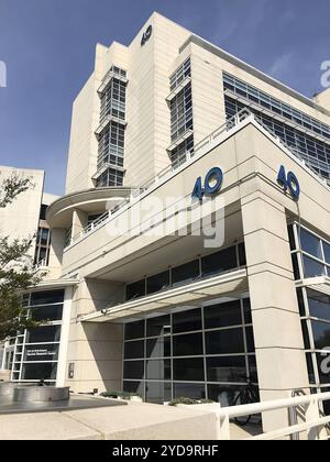 NIAIDs Dale and Betty Bumpers Vaccine Research Center, campus NIH, Bethesda, MD. Dale and Betty Bumpers Vaccine Research Center 016867 168 Banque D'Images