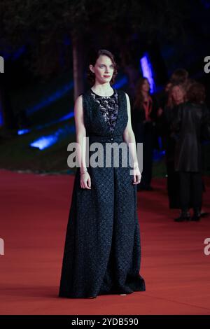 DATE RECORD NON INDIQUÉE l Albero - tapis rouge - 19ème Festival du film de Rome. Rome, Italie - 22 octobre : Carlotta Gamba assiste au tapis rouge l Albero lors du 19e Festival du film de Rome à l'Auditorium Parco della Musica. Rome RM Italie Copyright : xPhotoxbyxGennaroxLeonardix Banque D'Images