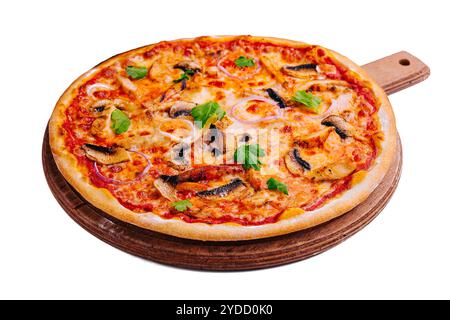 Pizza au poulet barbecue frais avec légumes et fromage Banque D'Images