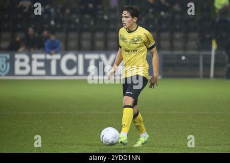 Venlo, Niederlande. 25 octobre 2024. Venlo, Niederlande 25. Oktober 2024 : Eerste Divisie - 2024/2025 - VVV Venlo vs FC Den Bosch Im Bild : Simon Janssen (VVV Venlo) crédit : dpa/Alamy Live News Banque D'Images