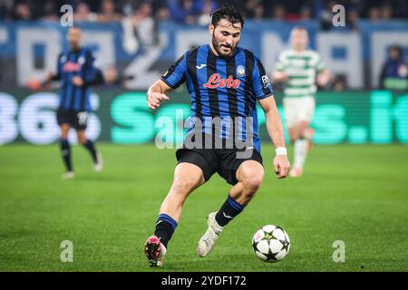 Bergame, Italie. 23 octobre 2024. Sead KOLASINAC d'Atalanta lors du match MD3 de l'UEFA Champions League, League phase entre Atalanta BC et Celtic FC le 23 octobre 2024 au stade Gewiss de Bergame, Italie - photo Matthieu Mirville (F Bertani)/DPPI crédit : DPPI Media/Alamy Live News Banque D'Images