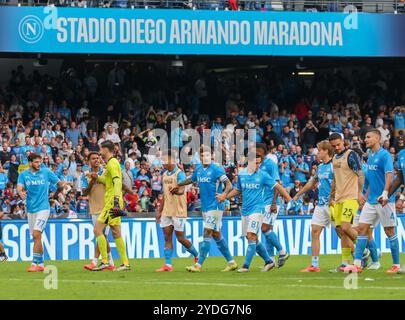 Naples, Campanie, ITALIE. 26 octobre 2024. Pendant le match de football du 26/10/2024, valable pour le championnat italien Serie A - 2024/25 à Naples au Diego Armando Maradona Stadium entre SSC Napoli vs FC Lecce. Sur la photo : Napes de football (crédit image : © Fabio Sasso/ZUMA Press Wire) USAGE ÉDITORIAL SEULEMENT! Non destiné à UN USAGE commercial ! Banque D'Images