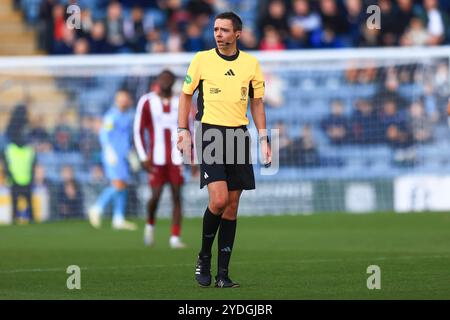 Dens Park, Dundee, Royaume-Uni. 26 octobre 2024. Scottish Premiership Football, Dundee versus St Johnstone ; arbitre Kevin Clancy Credit : action plus Sports/Alamy Live News Banque D'Images