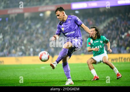 ABD0270 20241026 - WIEN - Österreich : Nik Prelec (FK Austria Wien) am Samstag, 26. Oktober 2024, anl. Einer Fußball-Bundesliga-Begegnung zwischen FK Austria Wien und WSG Tirol in der Generali Arena in Wien. - FOTO : APA/MAX SLOVENCIK - 20241026 PD9790 crédit : APA-PictureDesk/Alamy Live News Banque D'Images