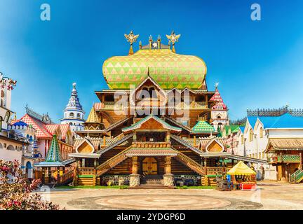 L'emblématique 'complexe' aka Izmailovo Kremlin en Izmailovskiy Kremlin, un centre culturel à Moscou, Russie Banque D'Images