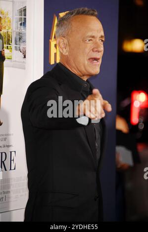 HOLLYWOOD, CALIFORNIE - OCTOBRE 25 : Tom Hanks assiste à la projection en avant-première mondiale de 'Here' lors du Festival AFI 2024 au TCL Chinese Theatre sur OC Banque D'Images