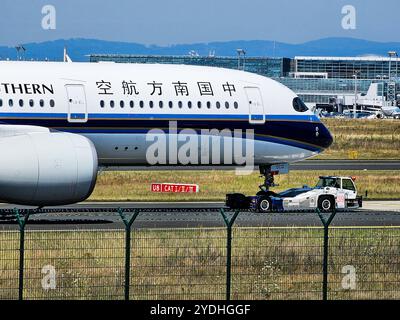 Francfort, Hesse, Allemagne - 13 août 2024 : Airbus A350-941 B-30C0 FRA Frankfurt Airport China Southern Airlines Banque D'Images