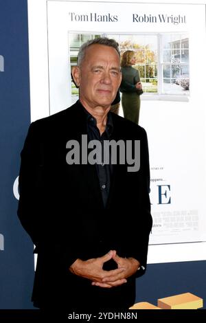 25 octobre 2024, Los Angeles, CA, USA : LOS ANGELES - OCT 25 : Tom Hanks au AFI Fest - ici projection au TCL Chinese Theater IMAX le 25 octobre 2024 à Los Angeles, CA (image crédit : © Kay Blake/ZUMA Press Wire) USAGE ÉDITORIAL SEULEMENT! Non destiné à UN USAGE commercial ! Banque D'Images