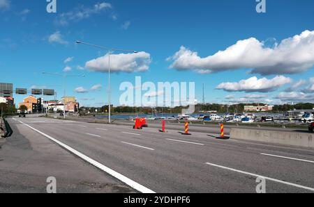 Österleden, la route menant à et hors de la ville centrale de Karlskrona. Banque D'Images