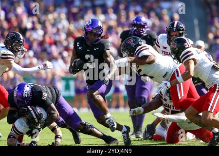 26 octobre 2024 : le récepteur Savion Williams (3) de la TCU Horned Frogs lance la balle lors d'un match entre les Texas Tech Red Raiders et les Horned Frogs de l'Université chrétienne du Texas au stade Amon G. carter à Fort Worth, Texas. Freddie Beckwith/CSM Banque D'Images