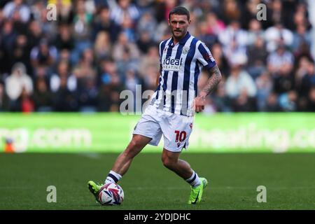 West Bromwich, Royaume-Uni. 26 octobre 2024. John Swift de West Bromwich Albion en action lors du match du Sky Bet Championship West Bromwich Albion vs Cardiff City aux Hawthorns, West Bromwich, Royaume-Uni, 26 octobre 2024 (photo par Gareth Evans/News images) à West Bromwich, Royaume-Uni le 26/10/2024. (Photo de Gareth Evans/News images/SIPA USA) crédit : SIPA USA/Alamy Live News Banque D'Images