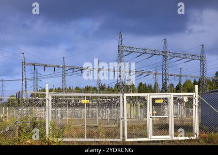 Sous-station de transmission d'électricité par Fingrid Oyj Forssa Reserve Power Plant. Forssa, Finlande. 9 septembre 2022 Banque D'Images