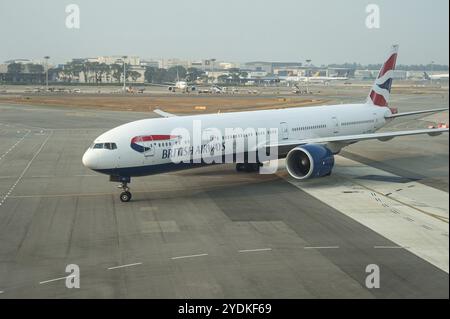 12.09.2019, Singapour, République de Singapour, Asie, Un avion de passagers Boeing 777-300 er de British Airways à l'aéroport de Changi. British Airways est un mem Banque D'Images