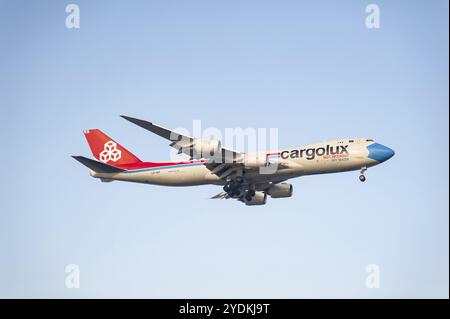 26.07.2023, Singapour, République de Singapour, Asie, Un Boeing 747-8 F cargo de la compagnie aérienne luxembourgeoise Cargolux immatriculé LX-VCF approac Banque D'Images