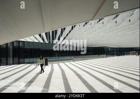 11.06.2018, Lisbonne, Portugal, Europe, cour intérieure du siège de la société EDP dans la capitale portugaise. Le bâtiment a été conçu par le Port Banque D'Images