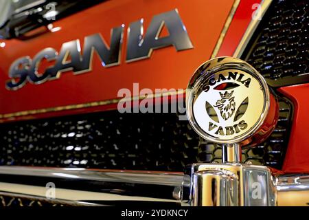 JYVASKYLA, FINLANDE, 18 MAI 2017 : détail sur la grille de protection du nouveau super camion Scania R580 Firebird de Ristimaa Trucking, Finlande, vu sur Kul Banque D'Images