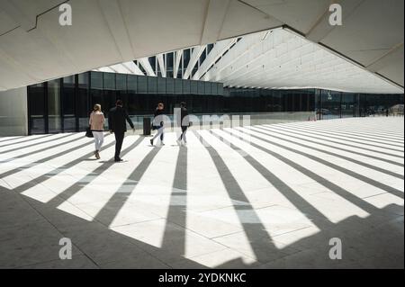 11.06.2018, Lisbonne, Portugal, Europe, cour intérieure du siège de la société EDP dans la capitale portugaise. Le bâtiment a été conçu par le Port Banque D'Images