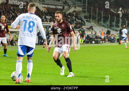 Sebastian Walukiewicz du Torino FC en action lors du match de football Serie A Enilive 2024/2025 entre Turin et Côme au stade de Turin , Banque D'Images