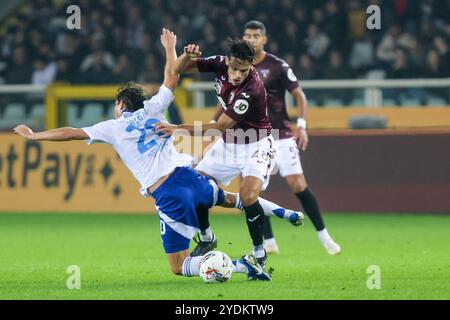 Samuele Ricci du Torino FC en action lors du match de football Serie A Enilive 2024/2025 entre Turin et Côme au stade de Turin, en Italie du Nord Banque D'Images