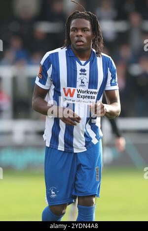 Nathan Asiimwe de Hartlepool United lors du match de Vanarama National League entre Hartlepool United et Aldershot Town au Victoria Park, Hartlepool, samedi 26 octobre 2024. (Photo : Mark Fletcher | mi News) crédit : MI News & Sport /Alamy Live News Banque D'Images