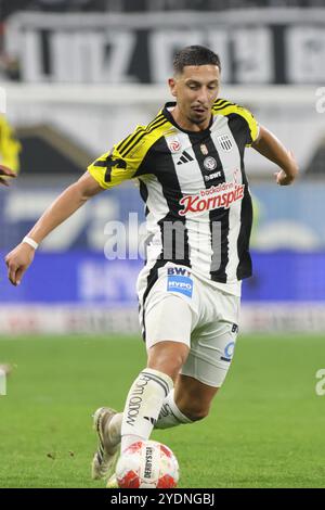 Linz, Autriche. 27 octobre 2024. LINZ, AUTRICHE - OCTOBRE 27 : Robert Zulj du LASK lors du match de l'Admiral Bundesliga entre le LASK et le SK Sturm Graz au Raiffeisen Arena le 27 octobre 2024 à Linz, Autriche .241027 SEPA 07 029 - 20241027 PD9135 crédit : APA-PictureDesk/Alamy Live News Banque D'Images