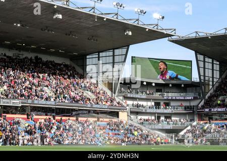 Burnley, Royaume-Uni. 26 octobre 2024. Turf Moor, Bunrley, Angleterre, 26 octobre 2024 : le stade pendant le match EFL Sky Bet Championship entre Burnley et Queens Park Rangers à Turf Moor à Burnley, Angleterre, le 26 octobre 2024. (Sean Chandler/SPP) crédit : photo de presse sportive SPP. /Alamy Live News Banque D'Images