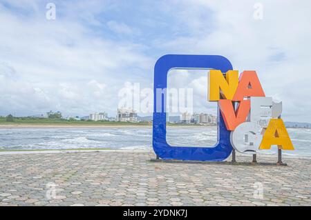 Navegantes-SC,brésil-octobre 25,2024 cette image montre le signe avec le nom 'Navegantes' mis en évidence, symbolisant l'accueil et le spiri maritime Banque D'Images