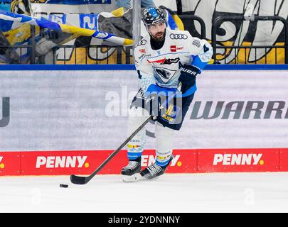 Morgan Ellis (ERC Ingolstadt Panther, #4). GER, EHC Red Bull Muenchen v. ERC Ingolstadt Panther, Eishockey, DEL, 13. Spieltag, saison 2024/2025, 27.10.2024. Foto : Eibner-Pressefoto/Franz Feiner Banque D'Images