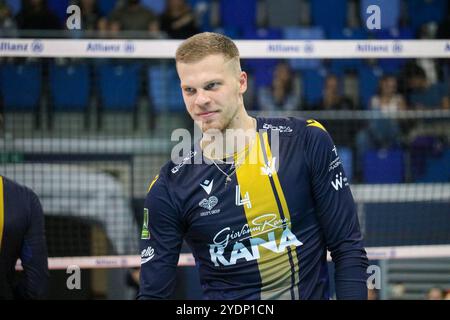 DONOVAN DZAVORONOK (RANA VÉRONE) lors de l'Allianz Milano vs Rana Vérone, match de Superligue italienne de volleyball Serie A hommes à Milan, Italie, octobre 27 2024 Banque D'Images