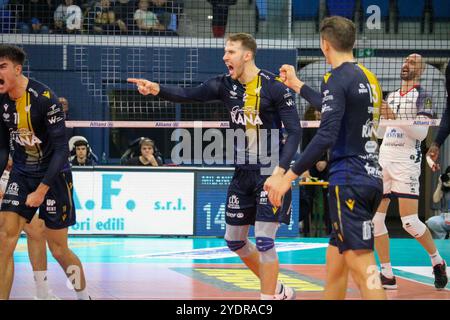 LORENZO CORTESIA (RANA VERONA) lors de l'Allianz Milano vs Rana Verona, match de Superligue masculine de volleyball Italien Serie A à Milan, Italie, octobre 27 2024 Banque D'Images