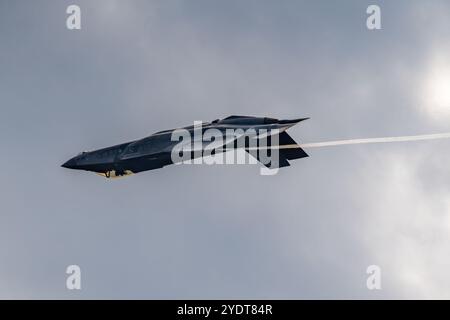 Les Thunderbirds de l'US Air Force jouent. Les Thunderbirds de l'US Air Force ont joué en tête d'affiche de l'Atlanta Air Show du 26 au 27 octobre 2024, à l'Atlanta Regional Airport/Falcon Field à Peachtree City, en Géorgie, aux États-Unis. (Photo de Phil Mistry / PHIL FOTO) Banque D'Images