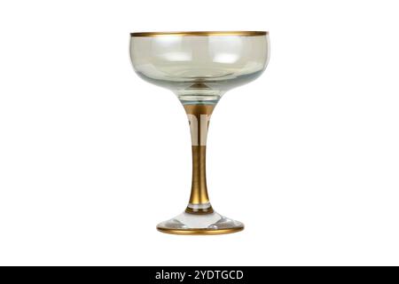 Élégant verre de coupe à champagne orné d'or avec tige Vintage, parfait pour les célébrations, les cocktails et les occasions spéciales, idéal pour Barware Classy ou G. Banque D'Images