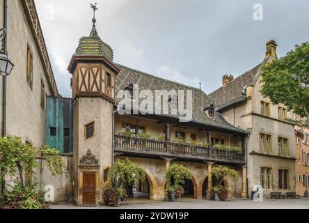 Koifhus (Old Custom House) est un monument historique situé à Colmar, en France. C'est le plus ancien bâtiment public local Banque D'Images