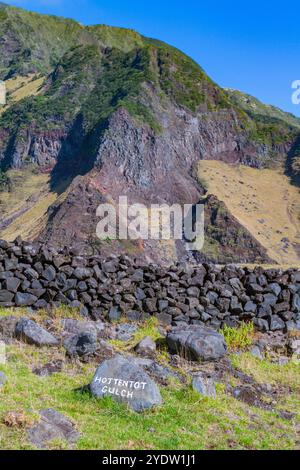 Vue de Tristan da Cunha, l'endroit habité le plus reculé sur Terre, Tristan da Cunha, océan Atlantique Sud Banque D'Images