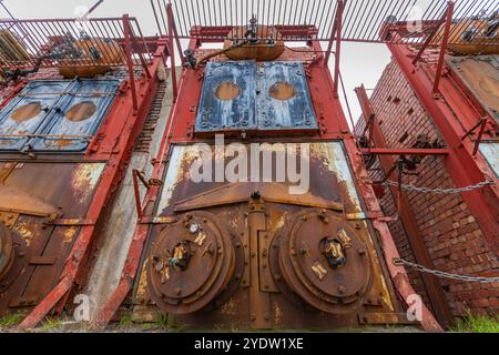 Vues de la station baleinière abandonnée de Grytviken, suédoise pour pot Cove, sur la Géorgie du Sud dans l'Atlantique Sud, régions polaires Banque D'Images