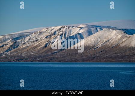 Paysage montagneux, île Axel Heiberg, Nunavut, Arctique canadien, Canada, Amérique du Nord Banque D'Images